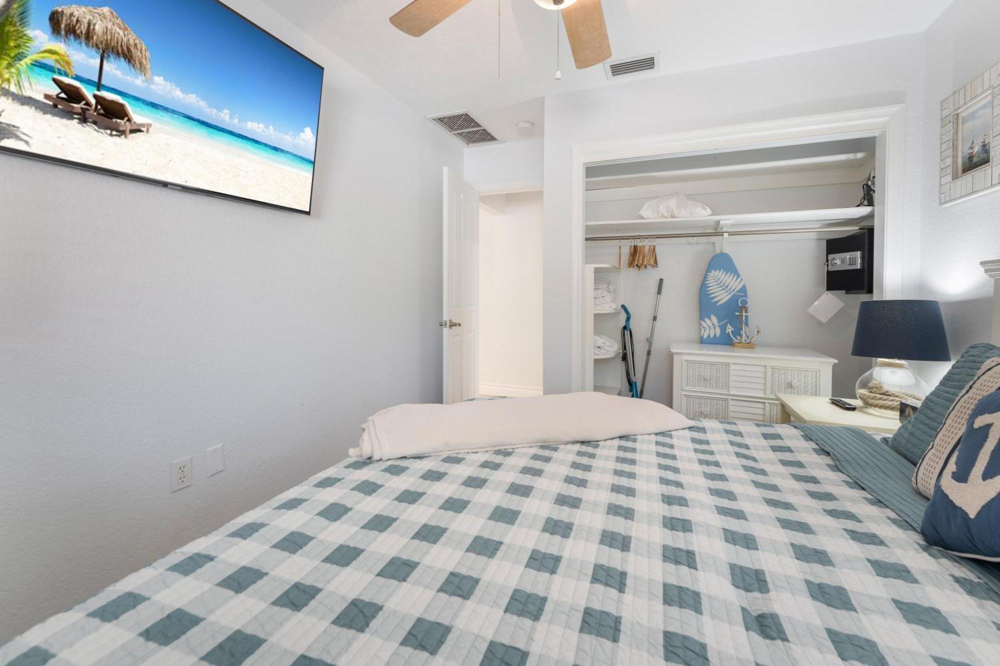 An Island Getaway At Palm Tree Villas โฮล์มส์ บีช ภายนอก รูปภาพ